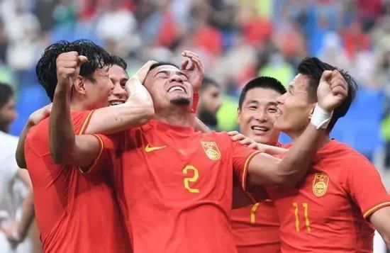 国模伊人