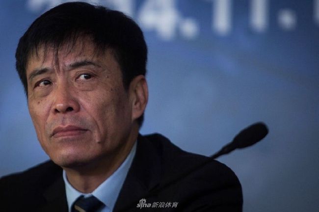 粗大挺进亲女h晓晓凌寒顾晓晓