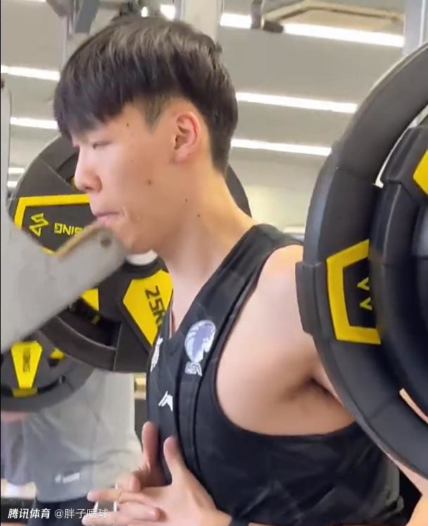 在线看三级aaa
