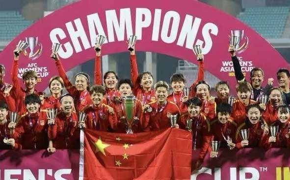 国产成人久久蜜一区二区