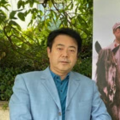 阿盖夏裸体演出